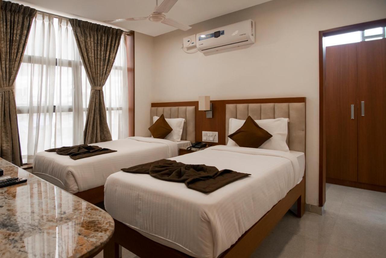 העיר בנגלור Hotel Dasya - Formerly Nice Stay The Business Hotel מראה חיצוני תמונה
