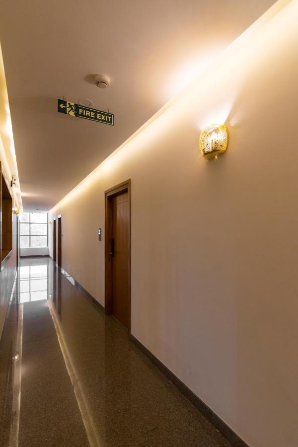 העיר בנגלור Hotel Dasya - Formerly Nice Stay The Business Hotel מראה חיצוני תמונה