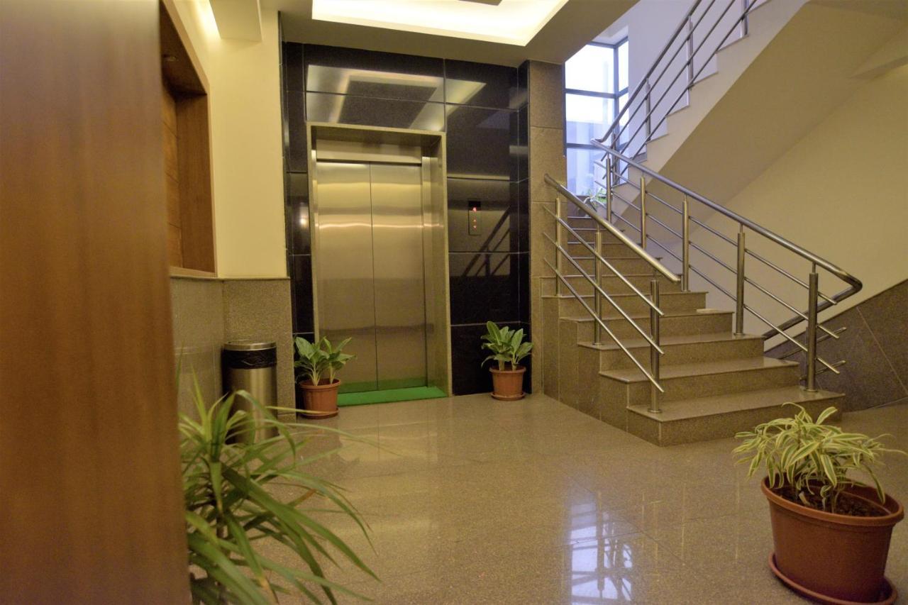 העיר בנגלור Hotel Dasya - Formerly Nice Stay The Business Hotel מראה חיצוני תמונה
