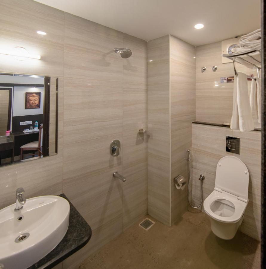 העיר בנגלור Hotel Dasya - Formerly Nice Stay The Business Hotel מראה חיצוני תמונה